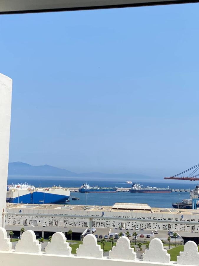 Appartement A Ksar Sghir En Face Du Terminal Passagers De Ferry Port Tanger Med Εξωτερικό φωτογραφία