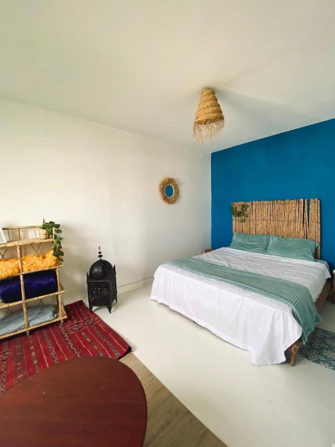 Appartement A Ksar Sghir En Face Du Terminal Passagers De Ferry Port Tanger Med Εξωτερικό φωτογραφία